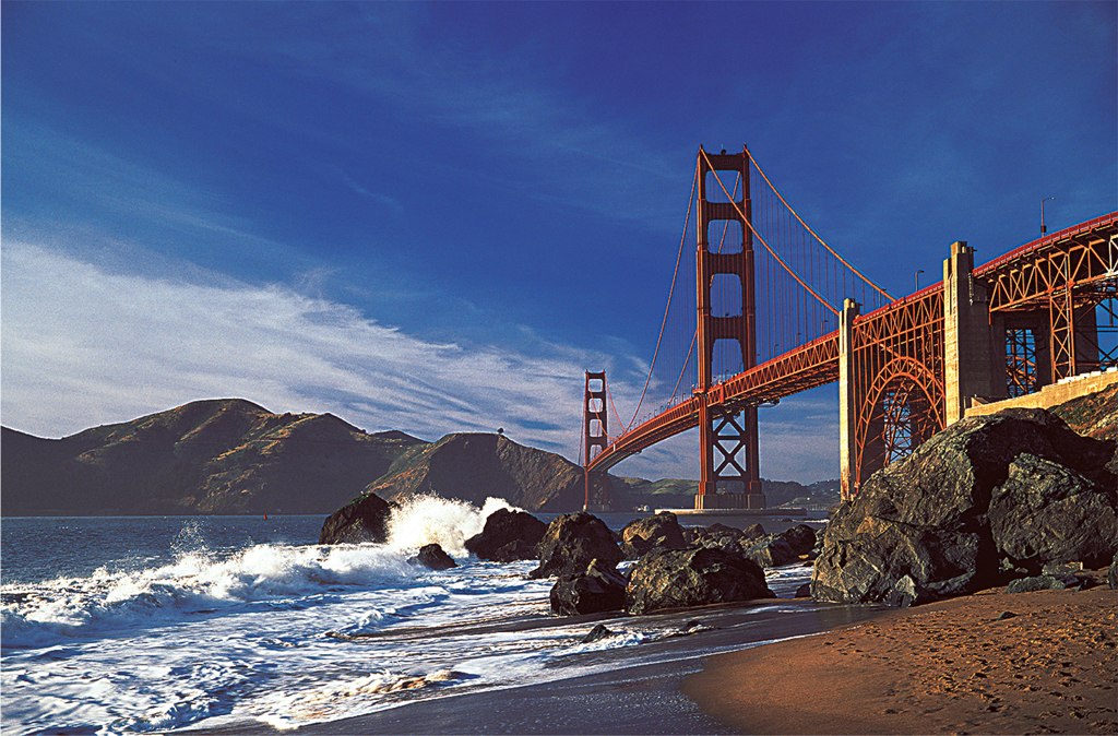 Golden Gate Bridge - 1500pc Jigsaw Puzzle by Tomax