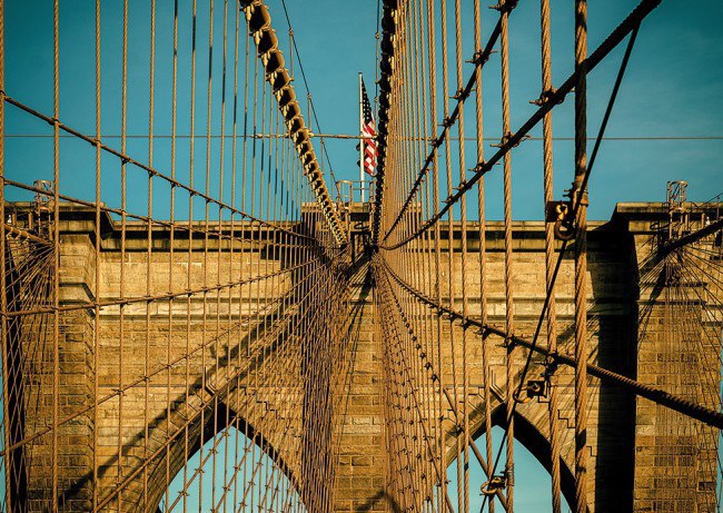 Brooklyn Bridge - 1000pc Jigsaw Puzzle by Piatnik
