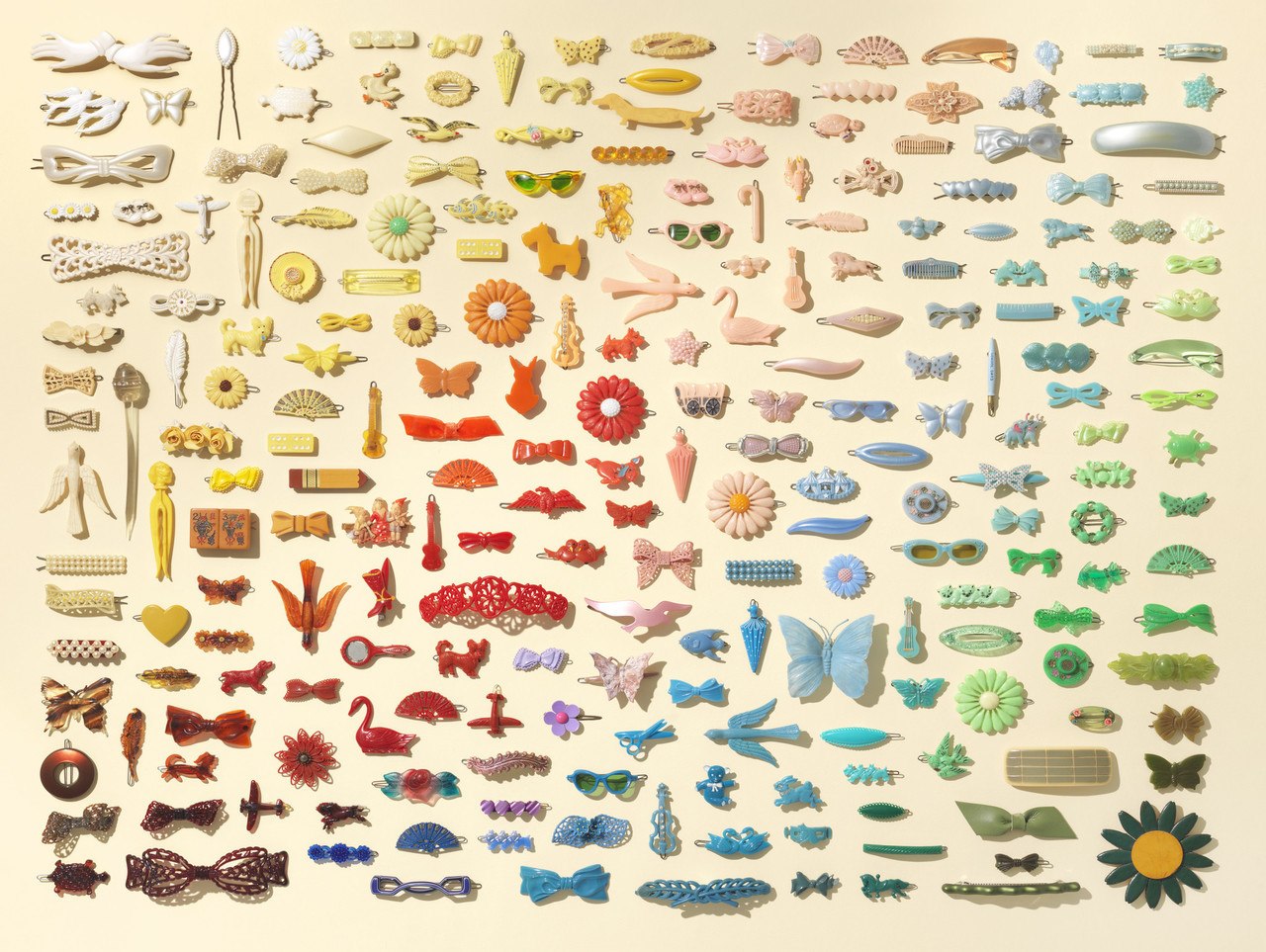 Barrettes - 1000pc Jigsaw Puzzle by New York Puzzle Company