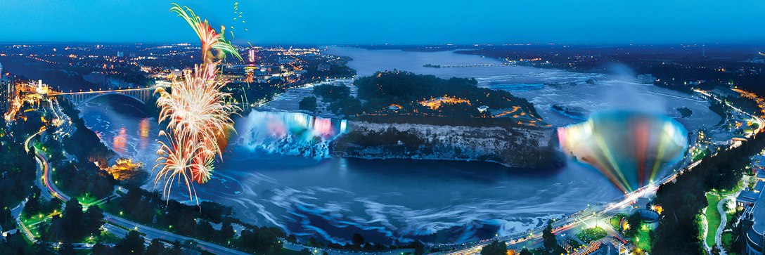 Niagara Falls - 1000pc Panoramic Jigsaw Puzzle by Masterpieces