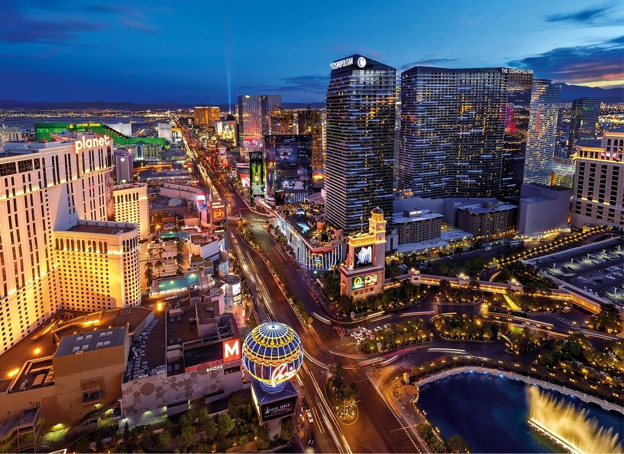 VR Puzzle Las Vegas - 1000pc Jigsaw Puzzle by Clementoni  			  					NEW