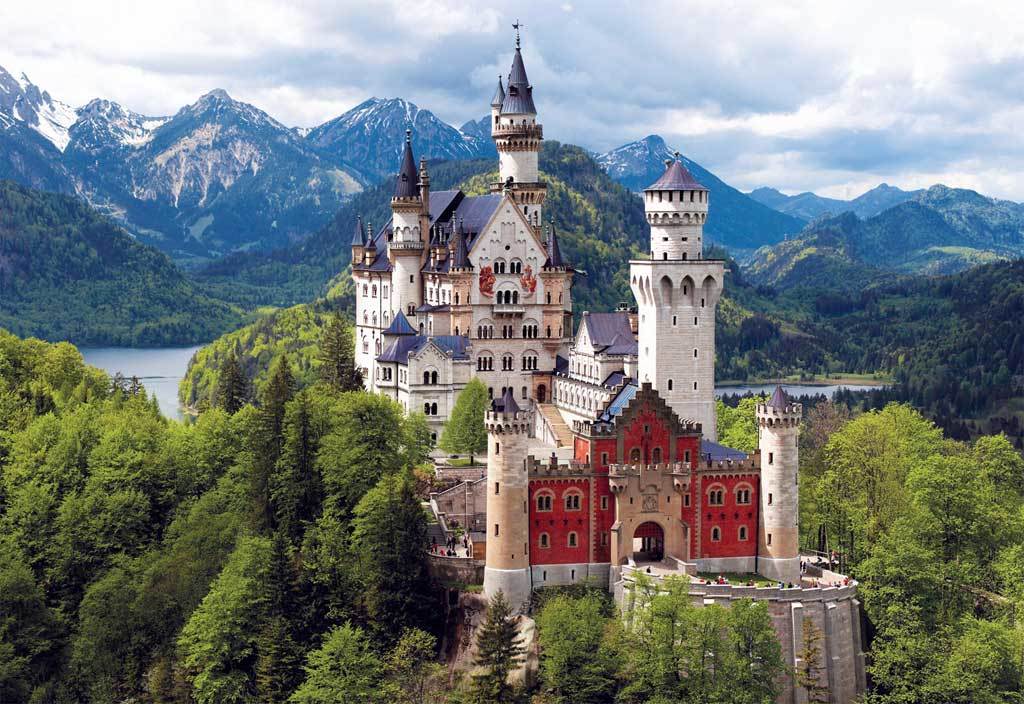 Neuschwanstein Castle, Bavaria - 2000pc Jigsaw Puzzle by Buffalo Games