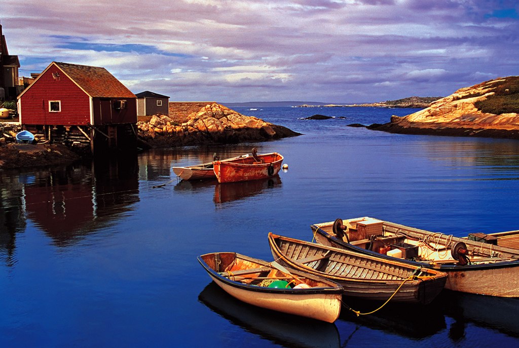Peggy's Cove, St. Margaret's Bay - 1000pc Jigsaw Puzzle by Tomax