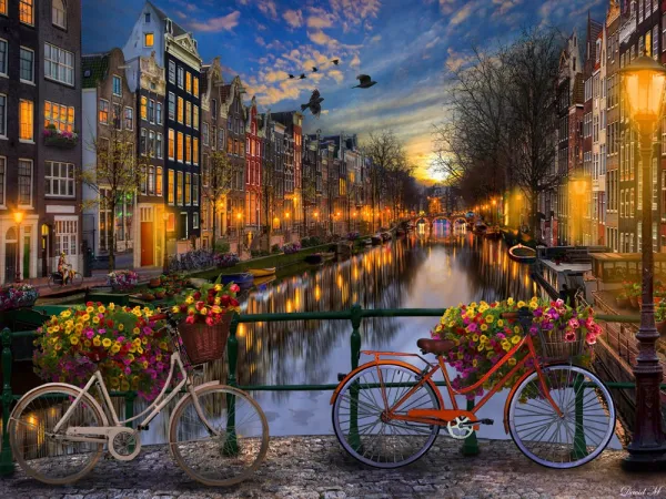 Amsterdam Aglow - 550pc Jigsaw Puzzle by Vermont Christmas Company