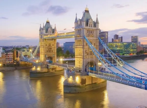Tower Bridge - 1000pc Jigsaw Puzzle by Clementoni