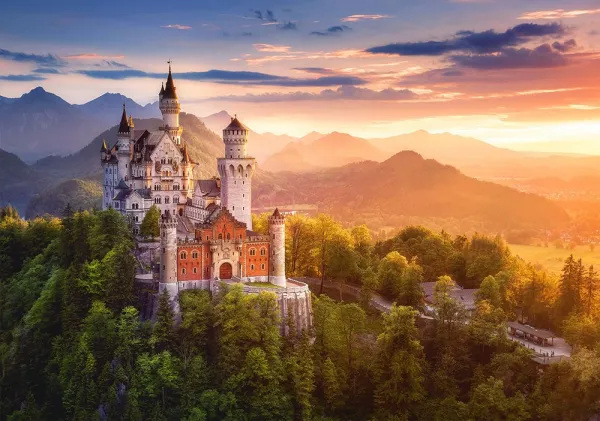 View of Neuschwanstein Castle, Germany - 500pc Jigsaw Puzzle by Castorland