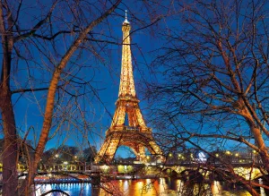 Paris - 2000pc Jigsaw Puzzle by Clementoni