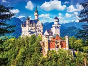 Neuschwanstein Castle, Bavaria - 550pc Jigsaw Puzzle by Lafayette Puzzle Factory