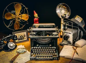 The Typewriter - 500pc Jigsaw Puzzle by Clementoni